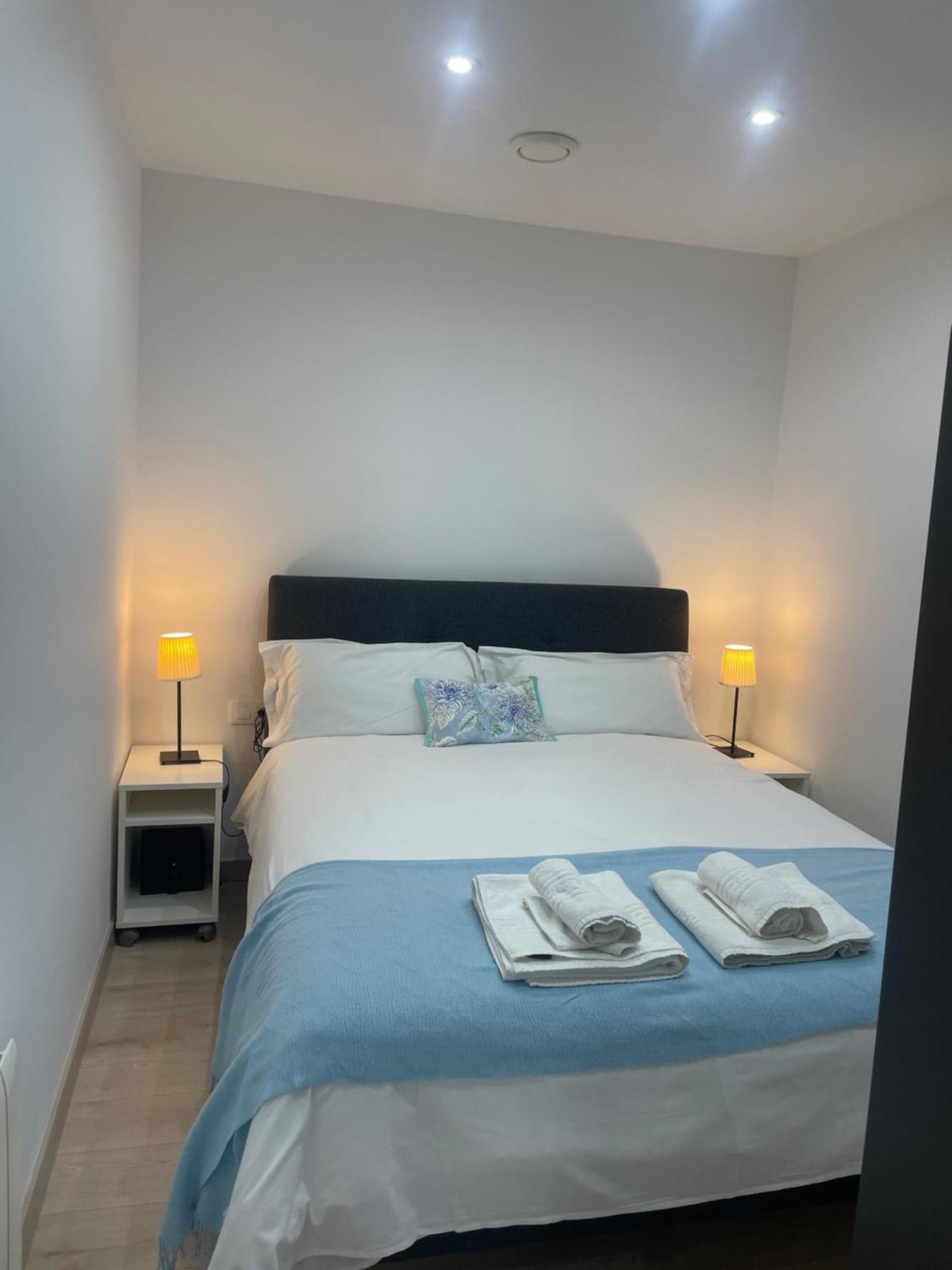 Apartamentos Barcelona - Iberia Exterior foto